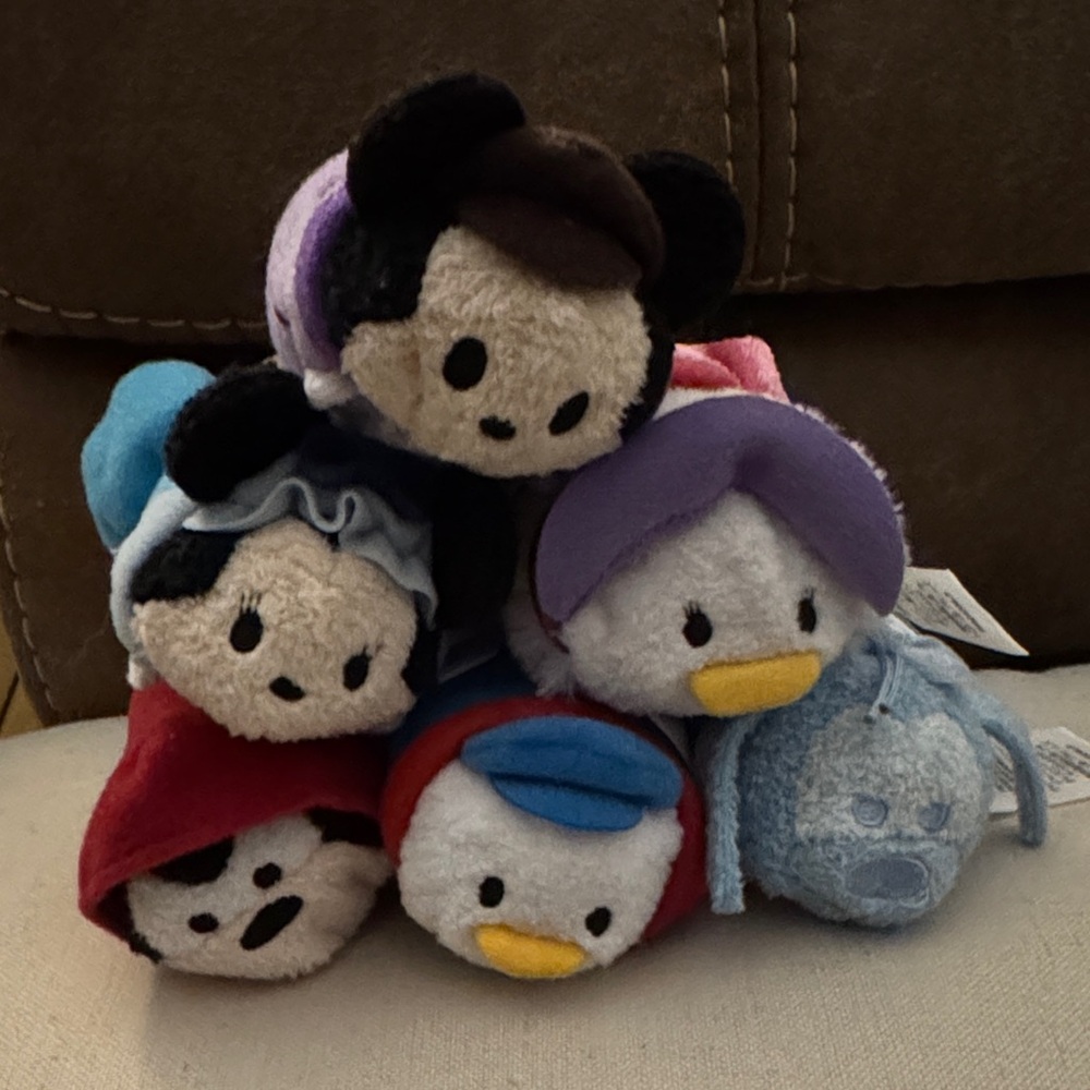Disney Tsum Tsum A Christmas Carol